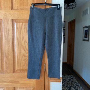 Tek Gear Drytek Gray Capri Leggings Cotton sz M Holds Phone Waistband Pull On